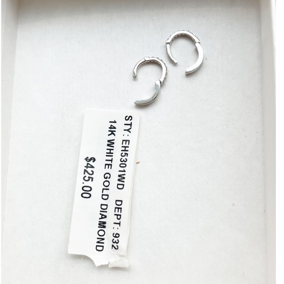 SALEπ€ Last One! Real Diamond 14k White Gold Huggie earring - Picture 16 of 17